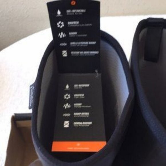 💦Unisex Men 5, Wmn 7, Bogs Boots, Grey Color Steel Toe For All Environment - Picture 5 of 10